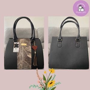 Bolsa de  piel echa a mano por artesanos